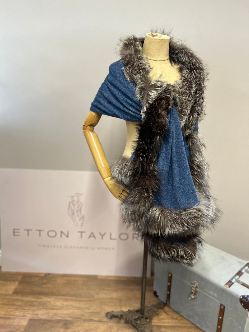 Denim blue knitted cashmere wrap