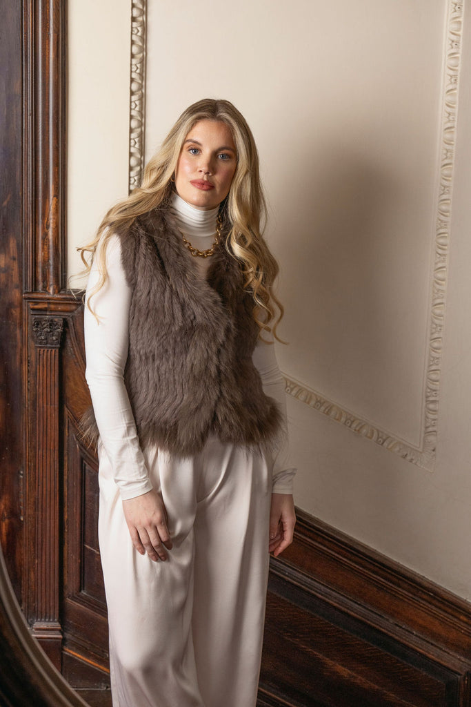 Fur gilet in mushroom 