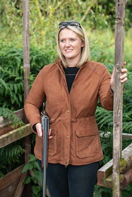 Leather shooting coat in tan 