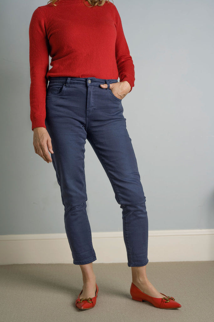 Relaxed fit navy jeans 