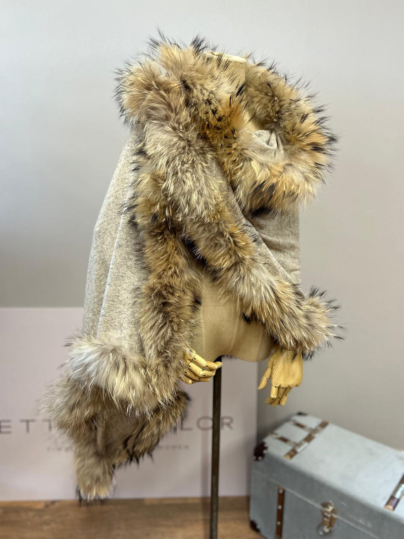 Oatmeal Marl knitted Cashmere Wrap with raccoon trim